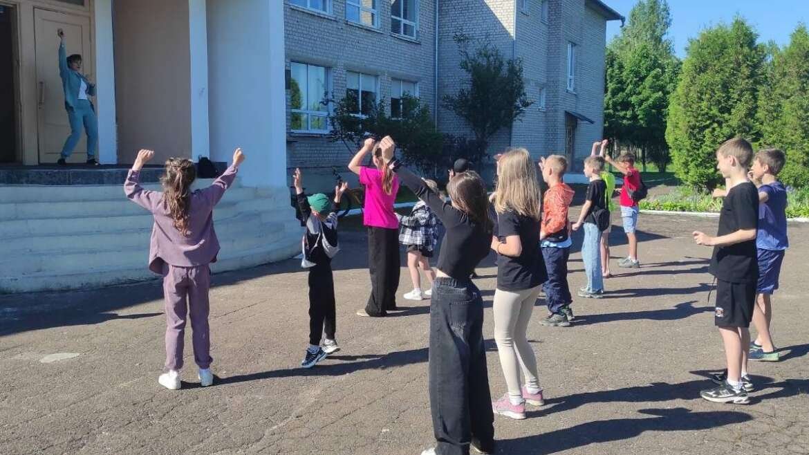 Другий день табору